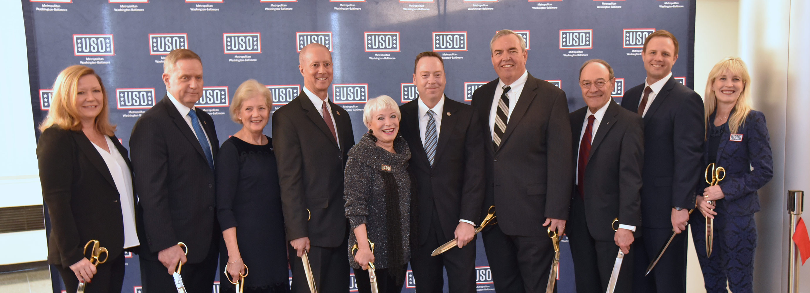 USO lounge ribbon cutting